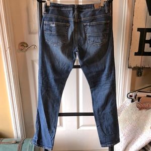 American Eagle - Size 0 Regular Slouchy Fit - Distressed Dark Fade - 90’s Style